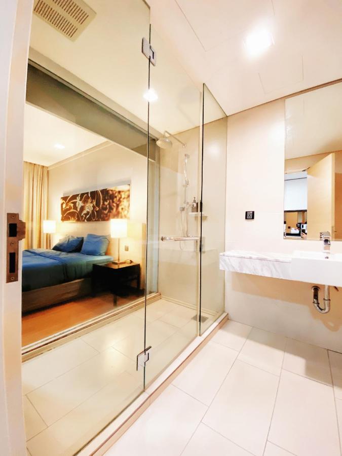 Straits Suite By C Homestay Malacca Exteriör bild