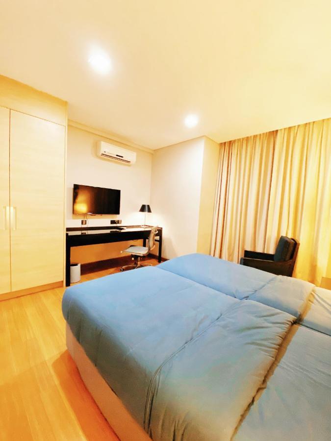 Straits Suite By C Homestay Malacca Exteriör bild