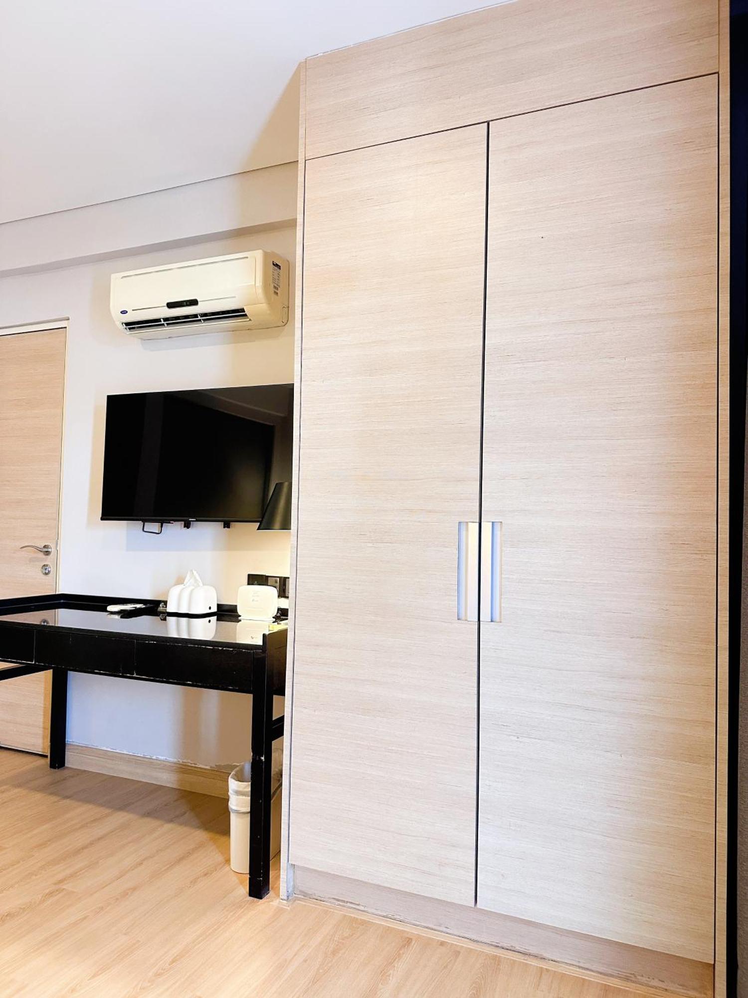Straits Suite By C Homestay Malacca Exteriör bild